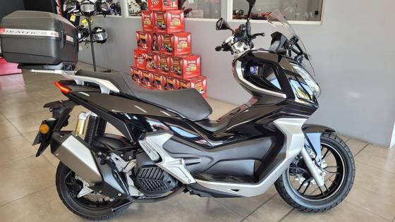 SHINERAY URBAN 150 EFI 